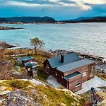 Nydelig Ved Havet Naert * トロムソ