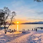 Nydelig Ved Havet Naert *